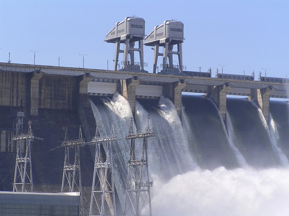 centrale idroelettrica Noleggio chiller per una centrale idroelettrica