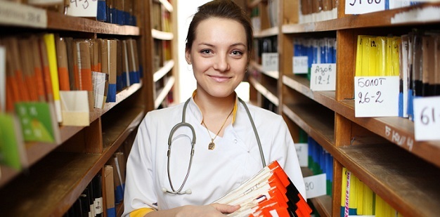 archivio-raggi-x Gestore di un archivio richiede la riduzione del tasso di umidità