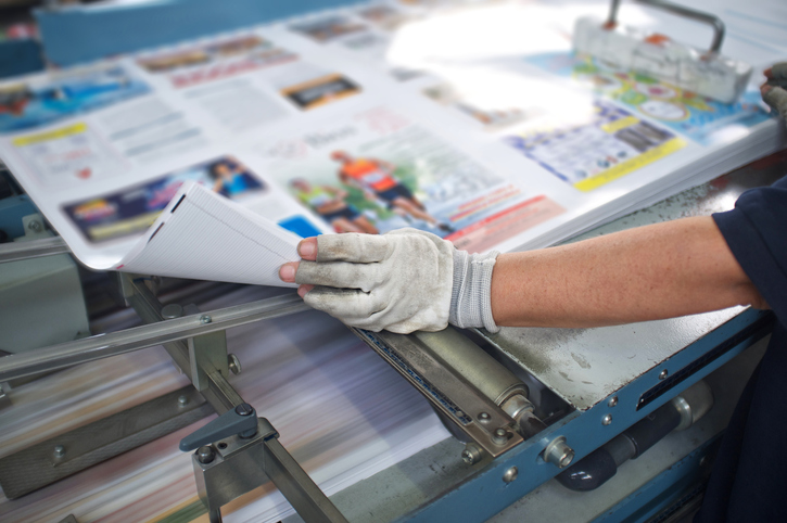 Post press finishing line machine Stamperia richiede una soluzione di umidificazione