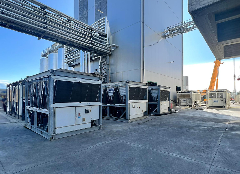 Produzione della margarina: otto chiller Nolo Climat assistono un leader del settore agroalimentare