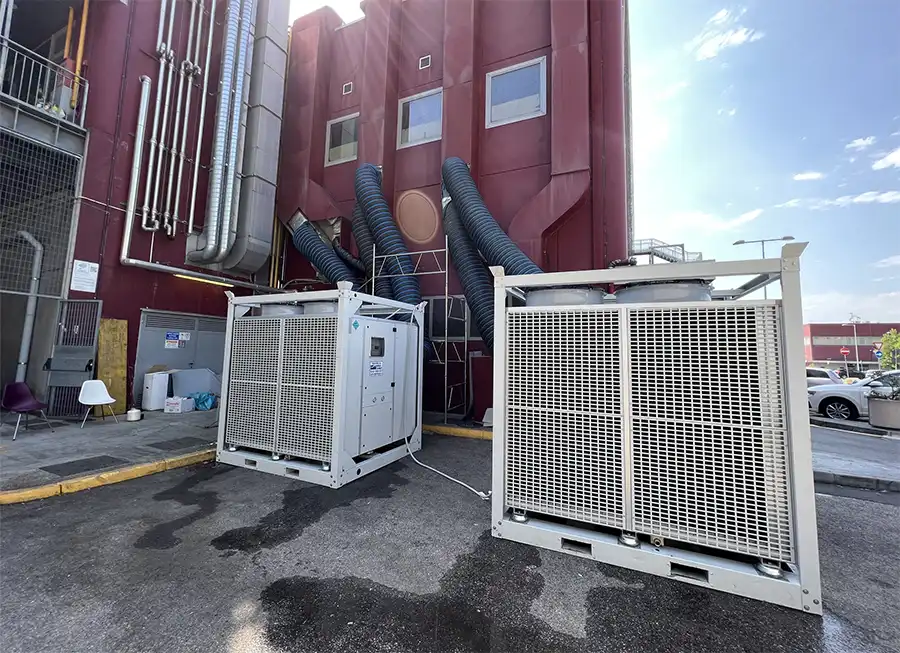 Condizionatori rooftop salvano una catena di fast food durante il picco del caldo